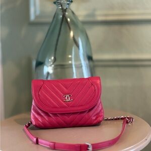 Chanel Fuchsia Chevron Crossbody Bag